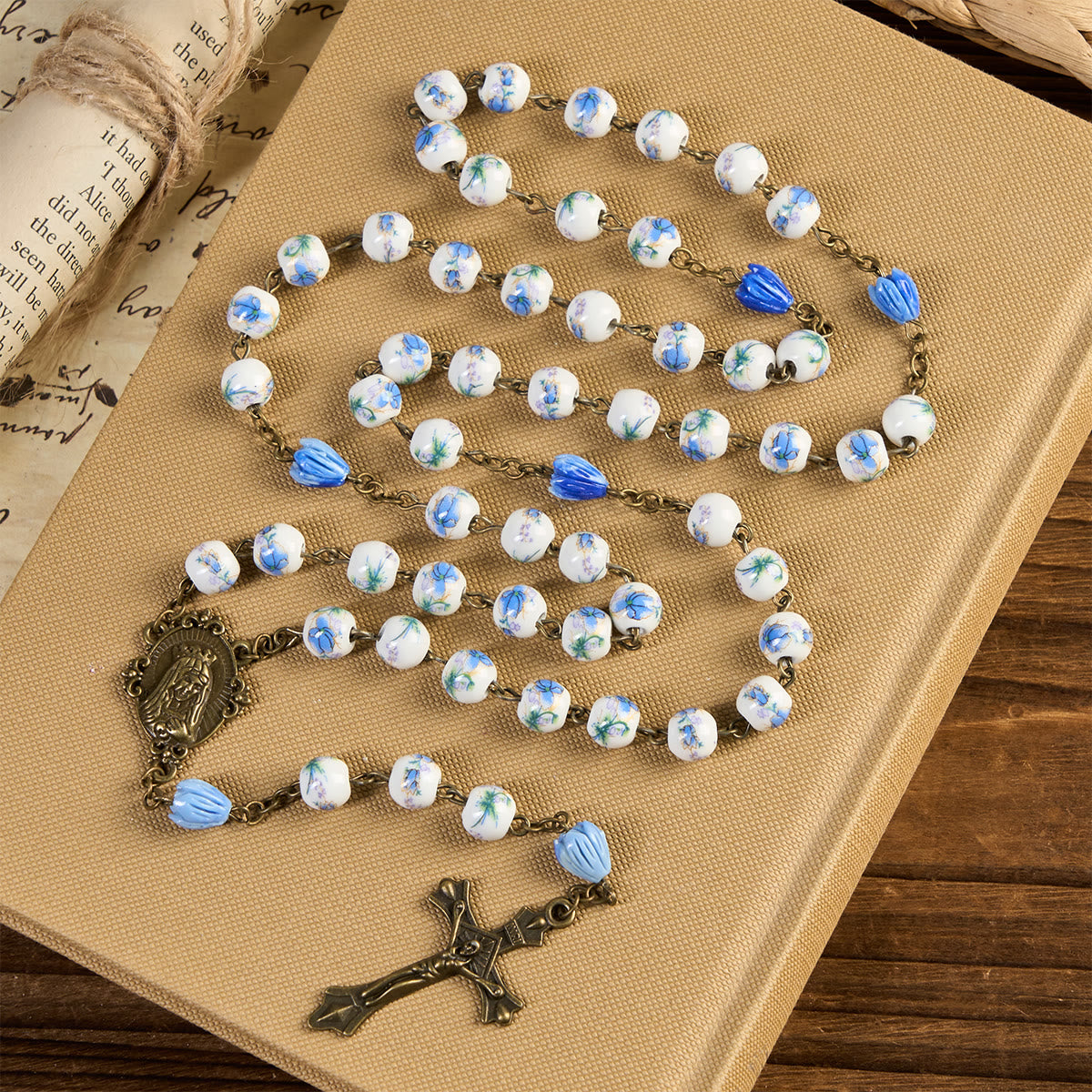 Immaculate Heart of Mary & Crucifix of 8 mm Round Floral Acrylic Alloy Chain Rosary