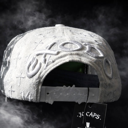 Bible Long Chain White Cap