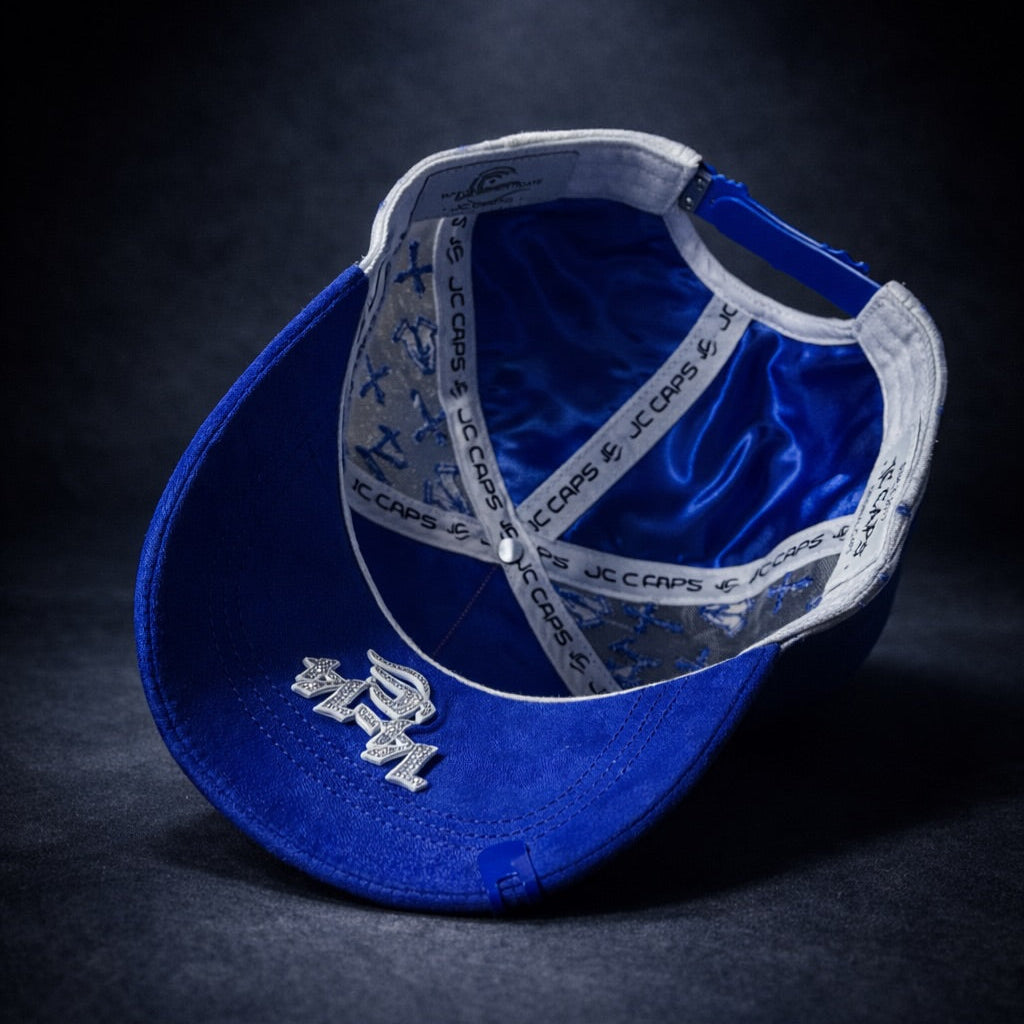 Bible Long Chain White Blue Cap